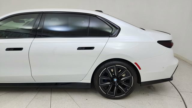 Used 2023 BMW i7 xDrive60 w/ Executive Package 2 image 10