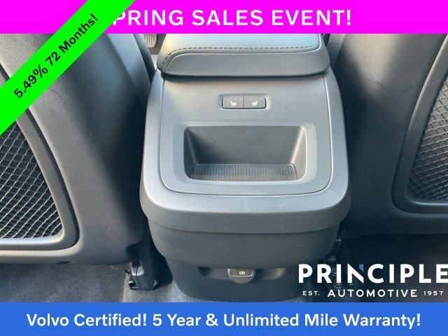 Certified 2025 Volvo XC60 B5 Core image 35