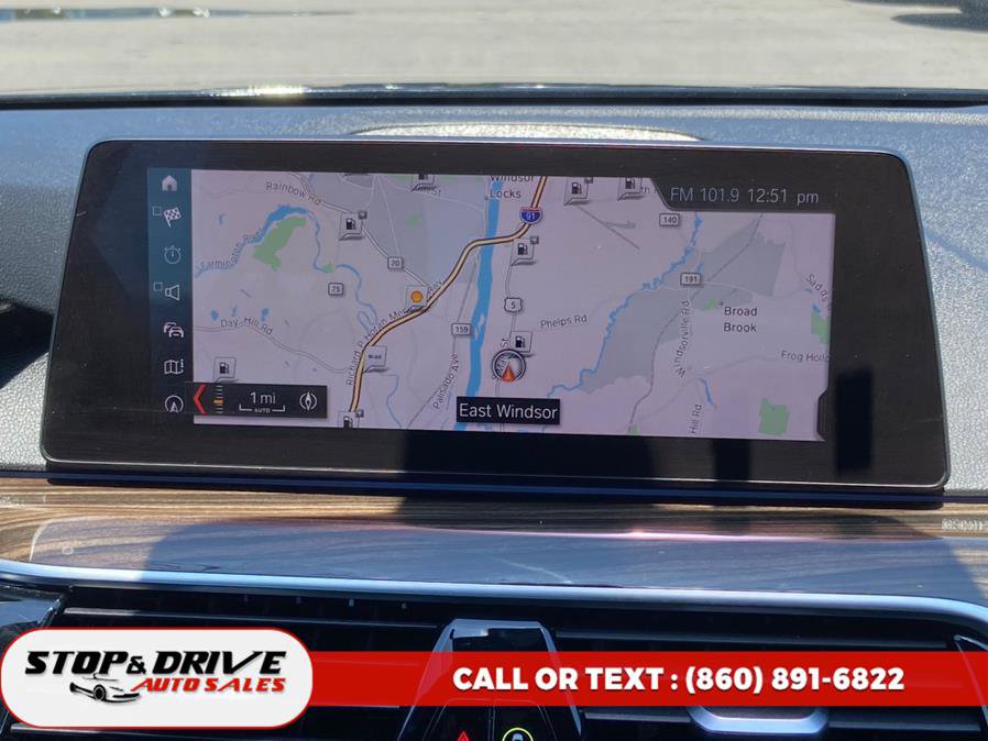 Used 2019 BMW 530i xDrive w/ Convenience Package image 14