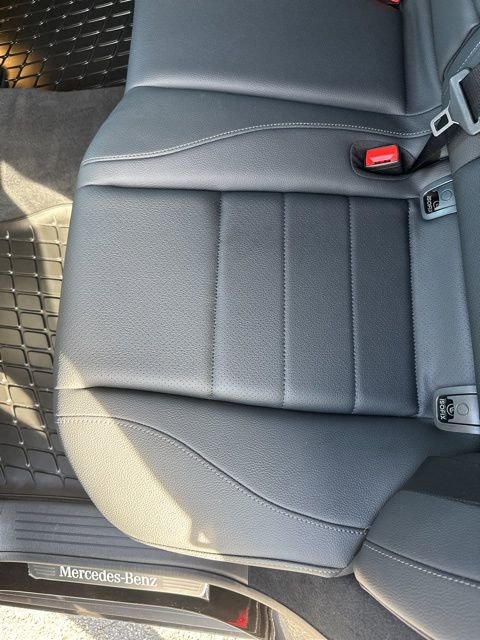 Used 2025 Mercedes-Benz GLE 350 4MATIC image 23