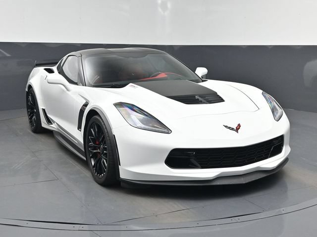 Used 2016 Chevrolet Corvette Z06 w/ 3LZ Preferred Equipment Group RWD image 21