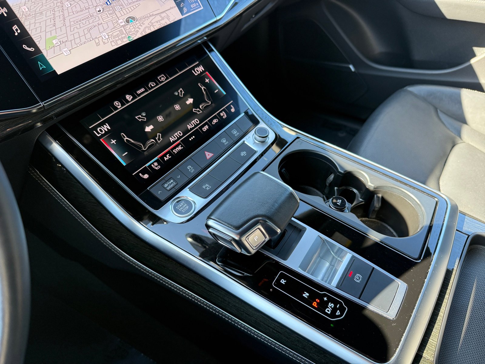 Used 2023 Audi Q8 Premium Plus w/ Premium Plus Package image 13