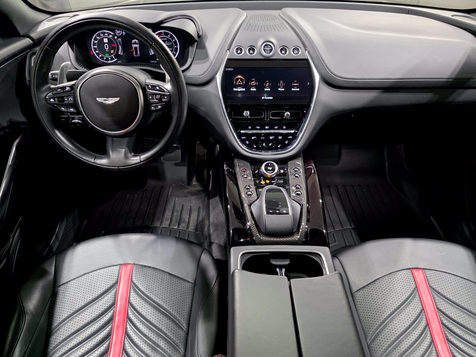 Used 2023 Aston Martin DBX 707 AWD/4WD image 10