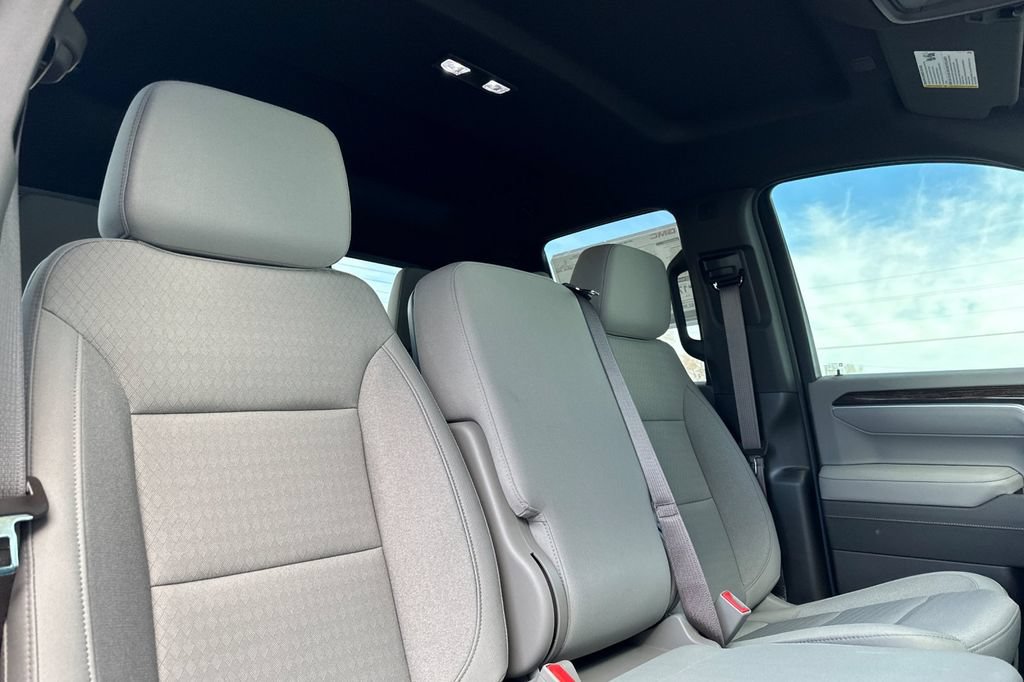 New 2026 GMC Sierra 1500 SLE w/ Preferred Package AWD/4WD image 14