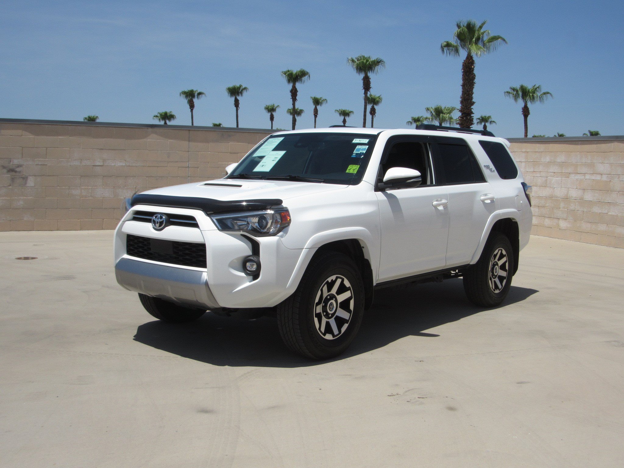 Used 2023 Toyota 4Runner TRD Off-Road Premium w/ Moonroof Package AWD/4WD image 1
