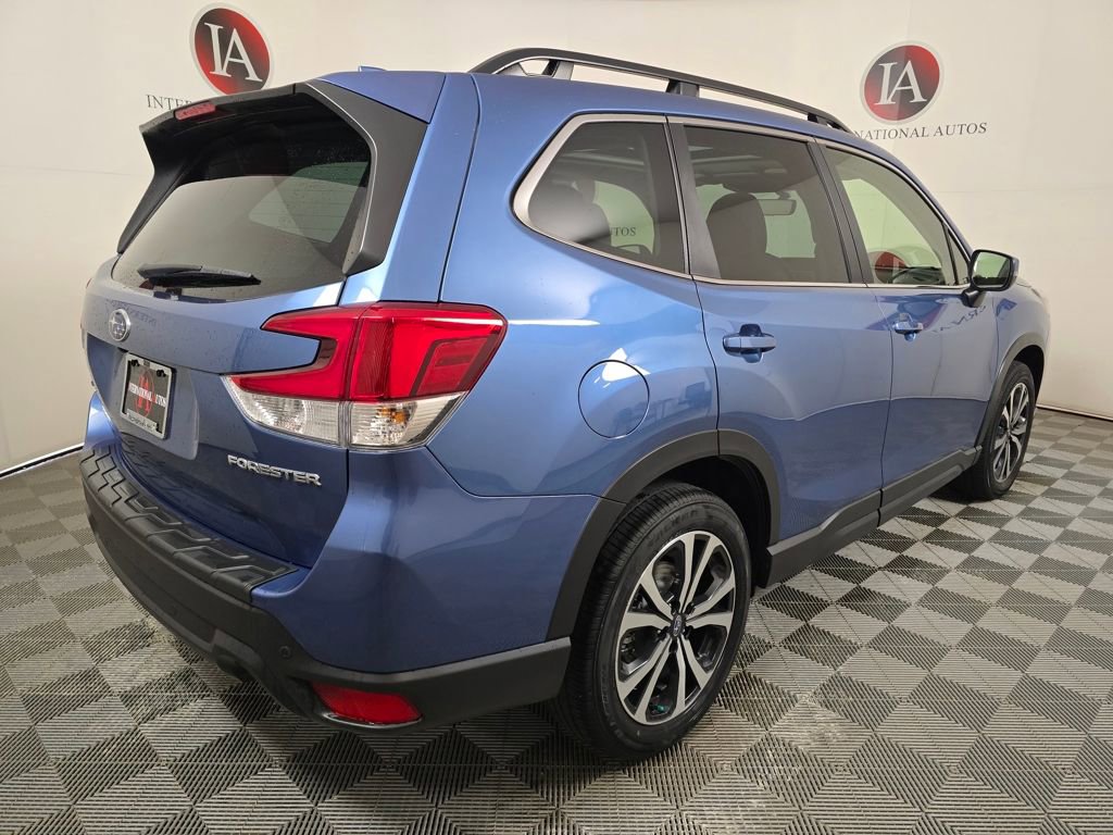 Used 2023 Subaru Forester Limited AWD/4WD image 4
