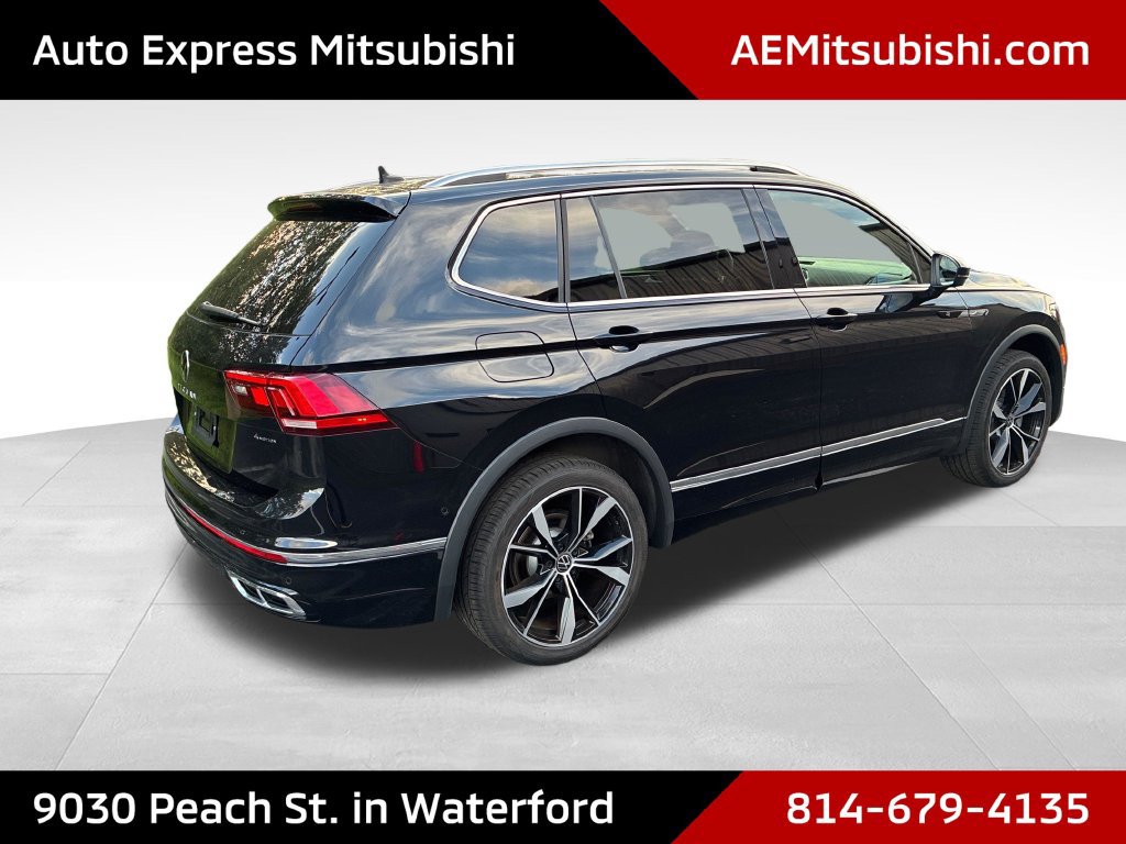 Used 2024 Volkswagen Tiguan SEL R-Line AWD/4WD image 7