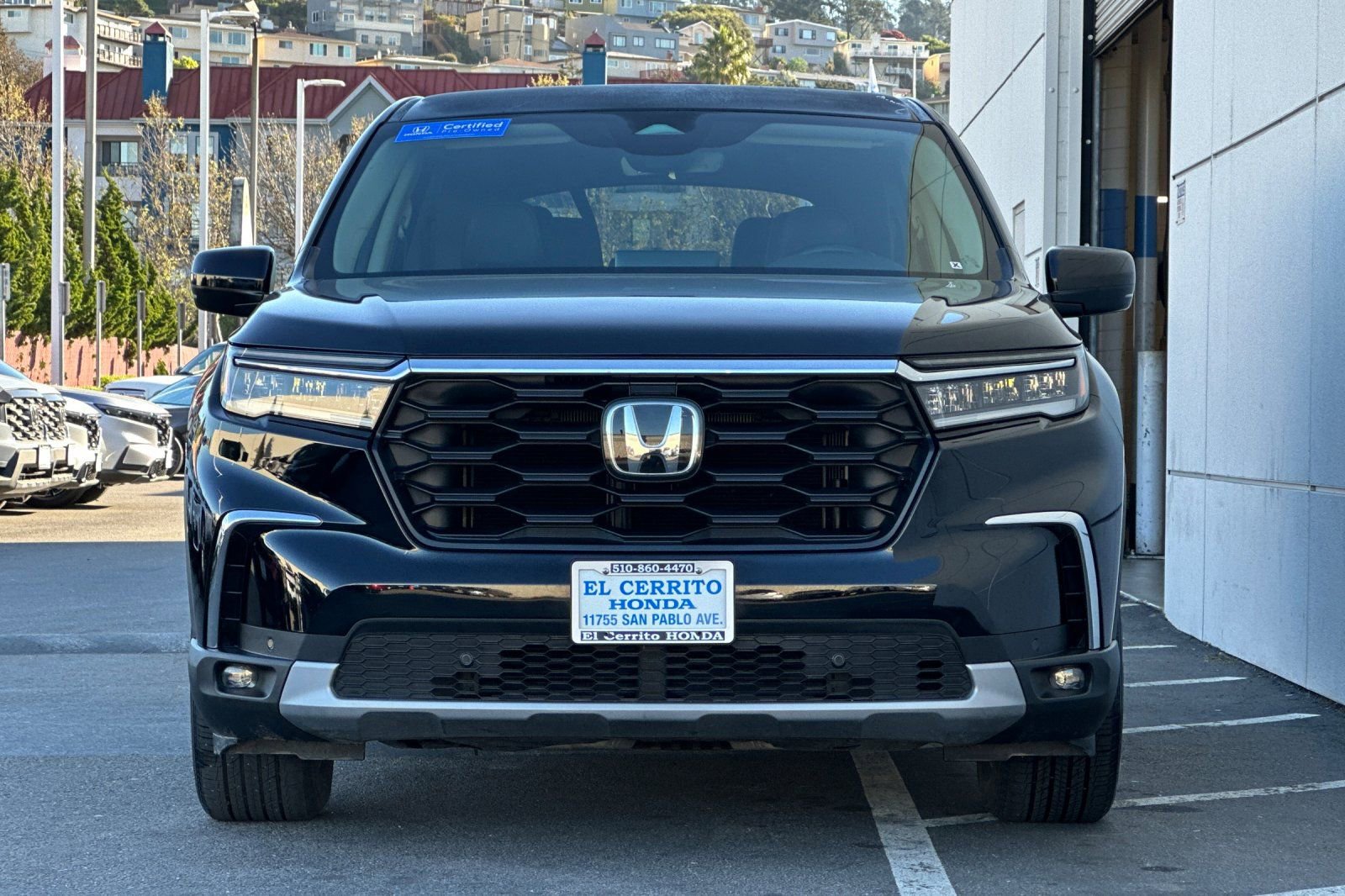 Used 2025 Honda Pilot EX-L image 8