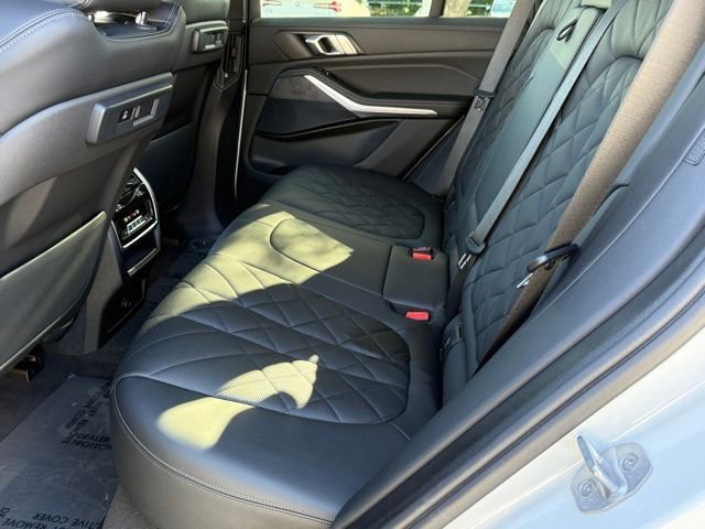 Certified 2023 BMW X5 sDrive40i w/ Premium Package RWD image 32