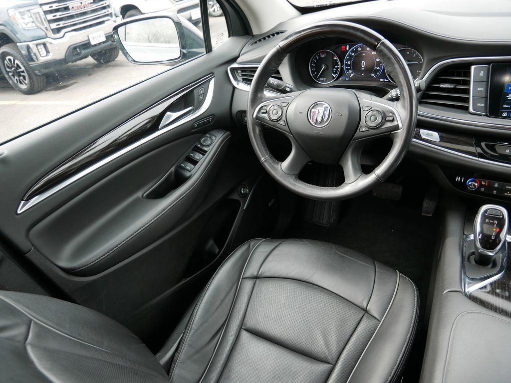 Used 2021 Buick Enclave Avenir w/ Avenir Technology Package AWD/4WD image 18