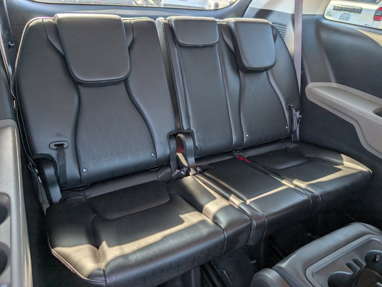 Used 2026 Kia Carnival LXS FWD image 6