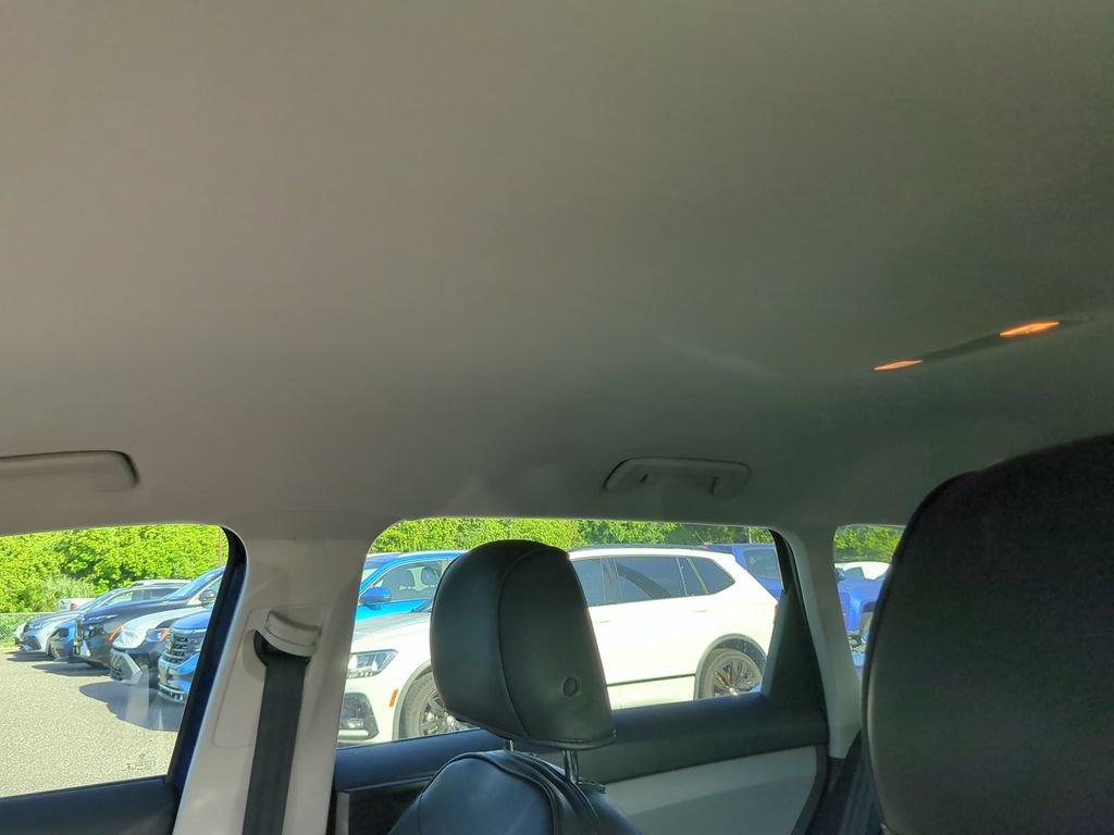 Certified 2022 Volkswagen Taos S FWD image 8