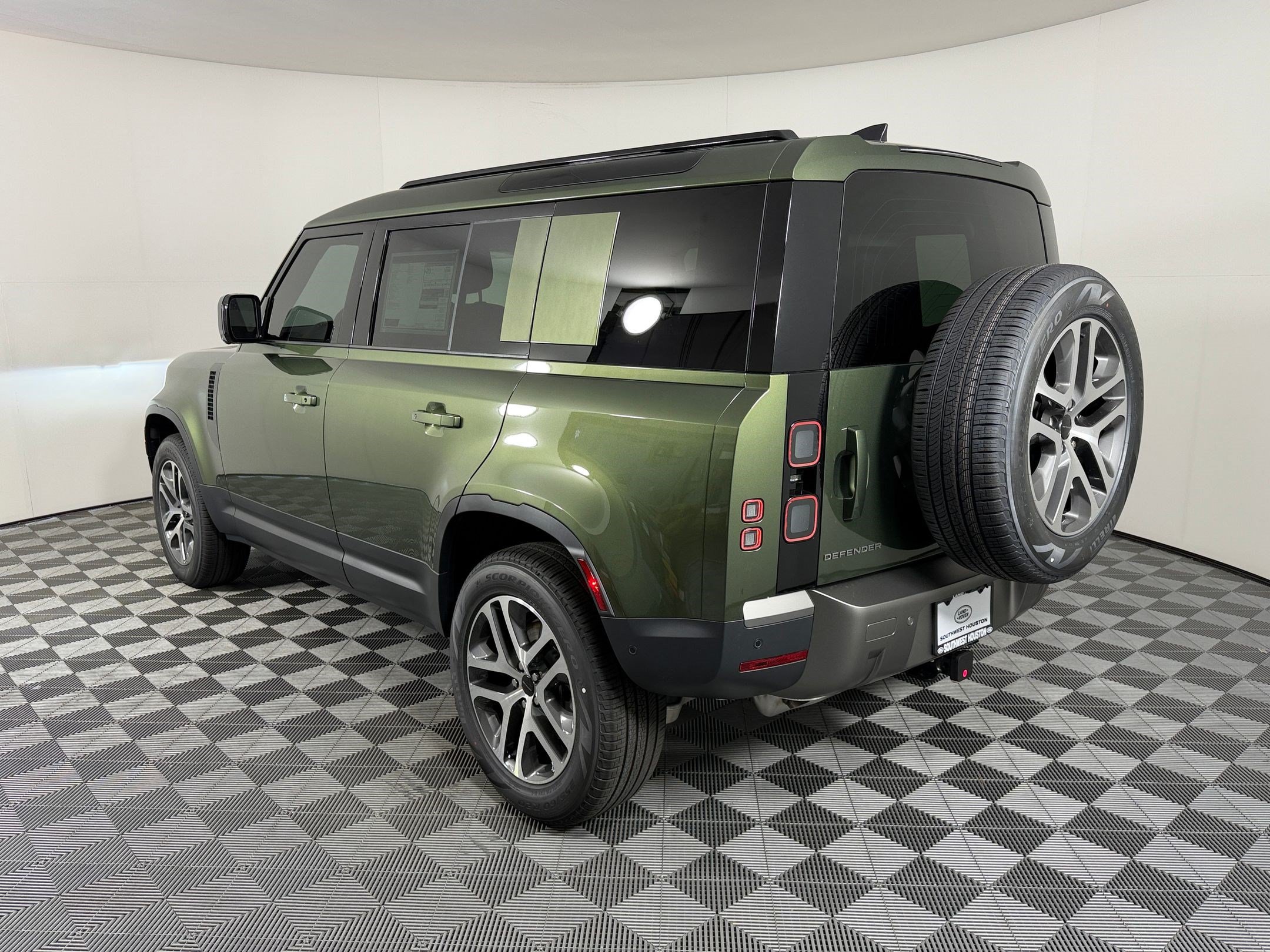New 2026 Land Rover Defender 110 S AWD/4WD image 3
