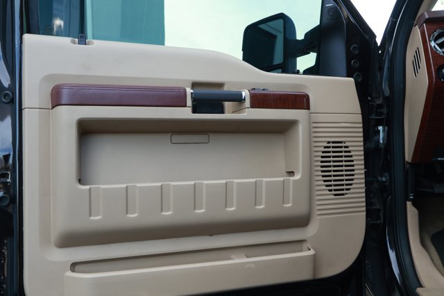 Used 2013 Ford F250 King Ranch image 21