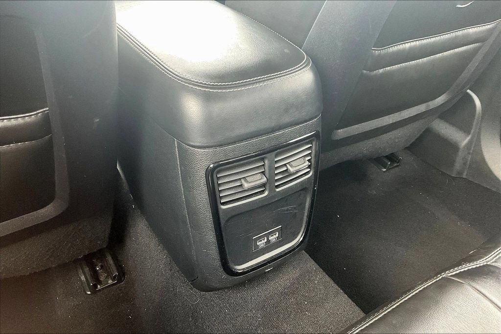 Used 2020 Chrysler 300 S AWD/4WD image 10