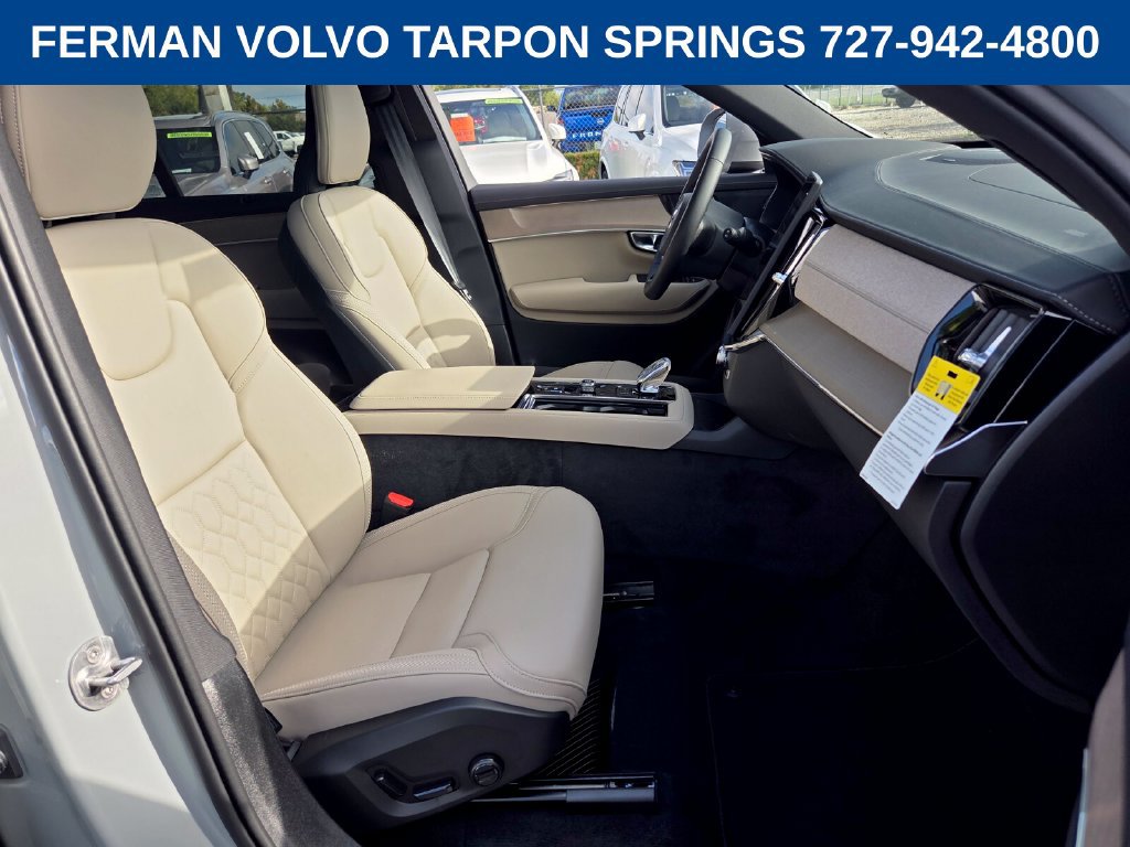 New 2027 Volvo XC90 T8 Plus AWD/4WD image 19