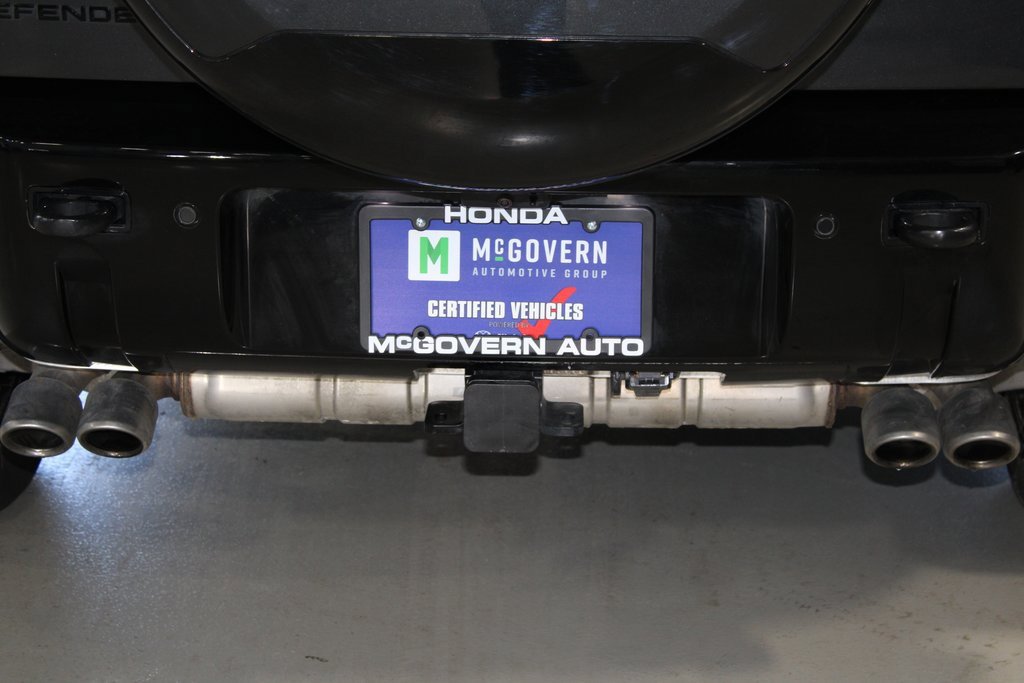 Used 2025 Land Rover Defender 110 X-Dynamic SE image 44