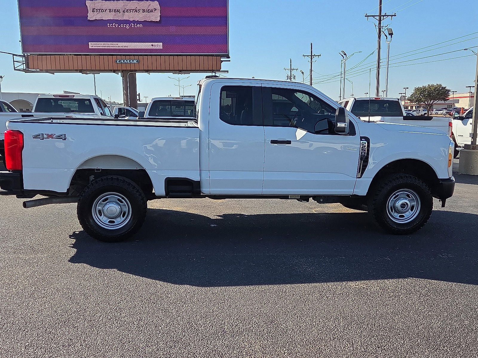 Used 2023 Ford F250 XL w/ XL Off-Road Package image 4