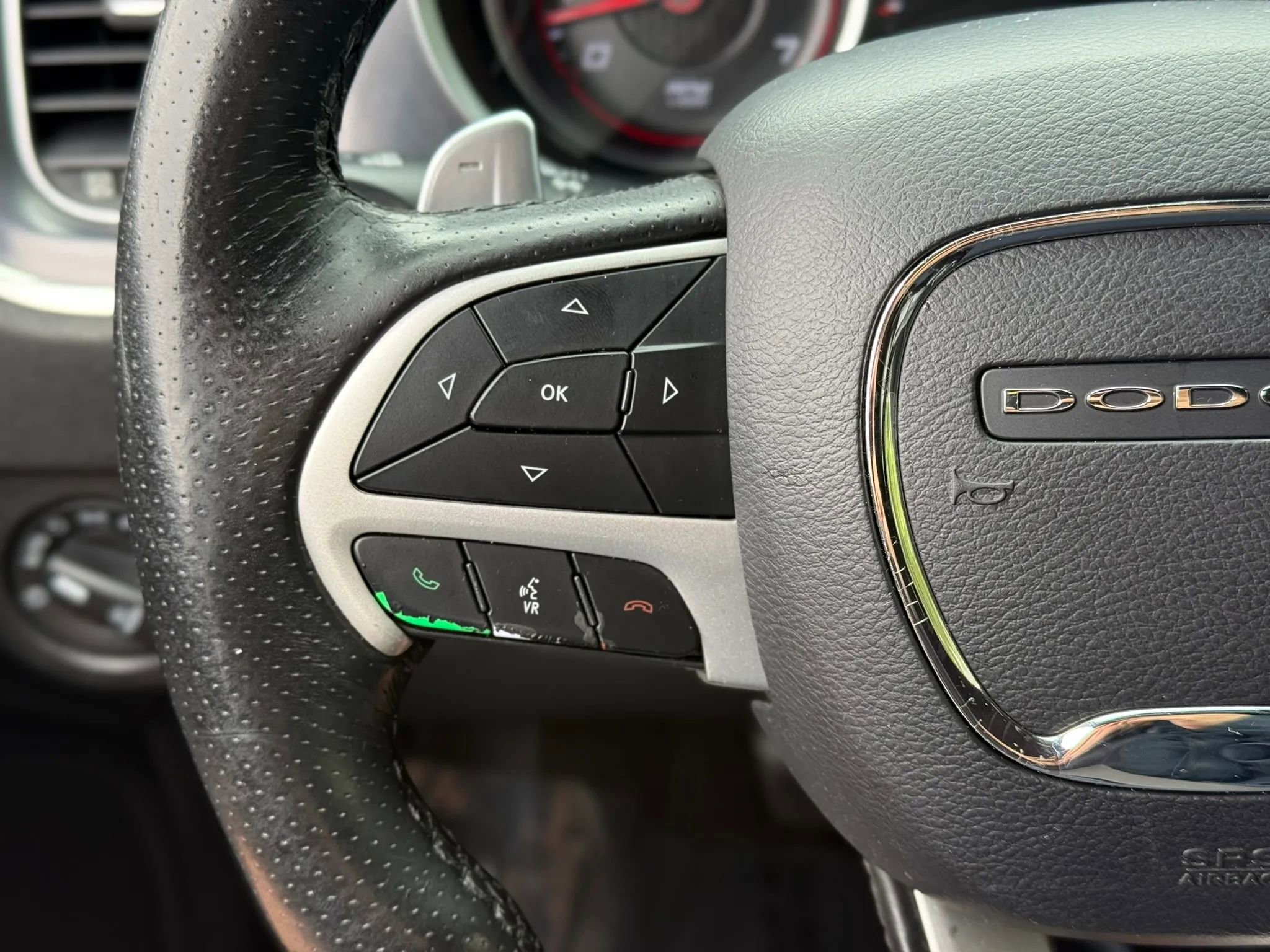 Used 2018 Dodge Charger R/T w/ Beats Audio Group RWD image 18