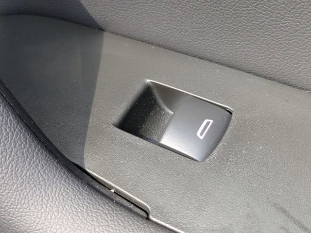 New 2025 Chevrolet Blazer LT FWD image 33