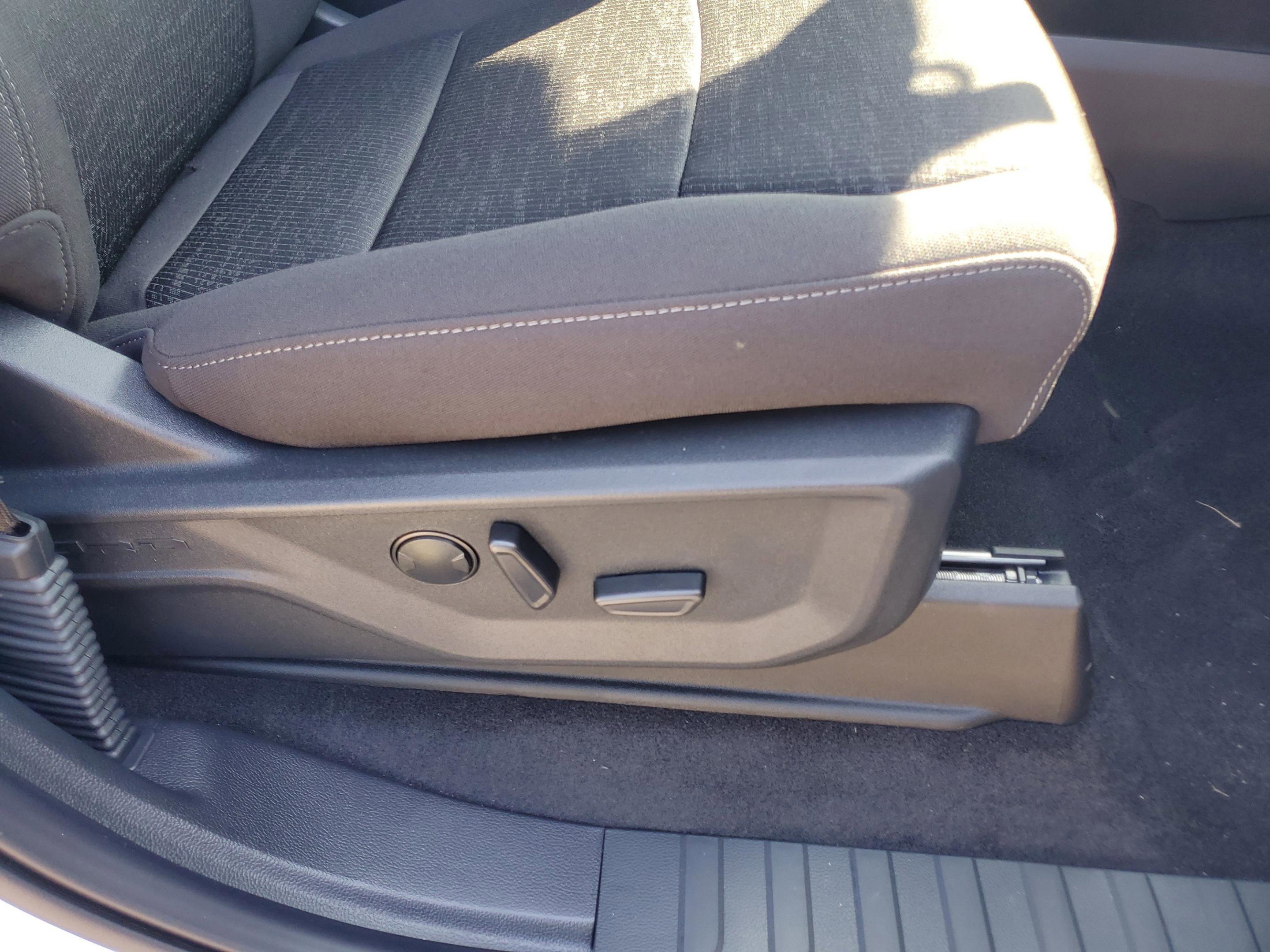 New 2025 Ford F150 XLT w/ Equipment Group 302A MID image 37