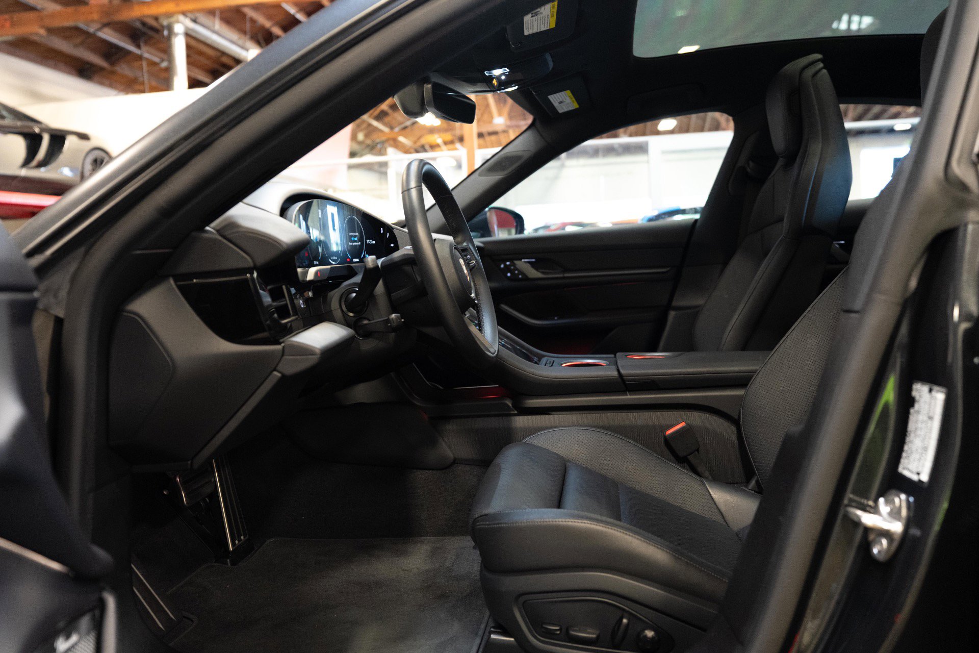 Used 2025 Porsche Taycan RWD image 64