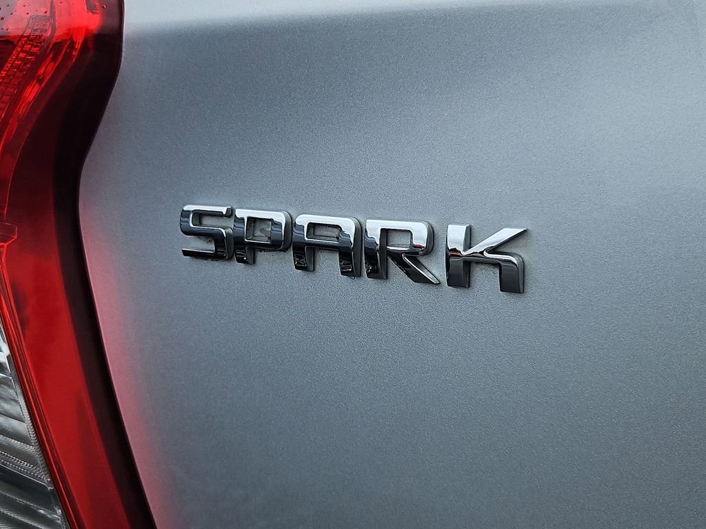 Used 2021 Chevrolet Spark LT FWD image 27
