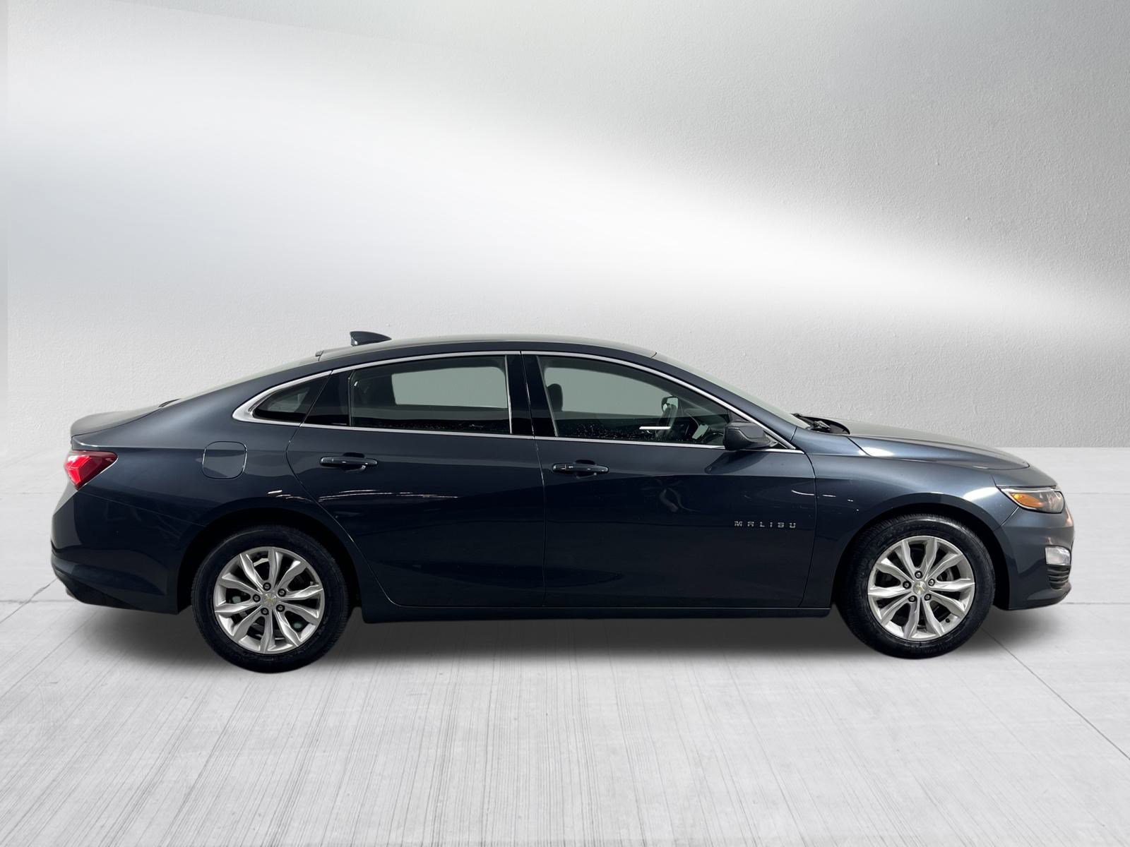 Used 2020 Chevrolet Malibu LT image 8