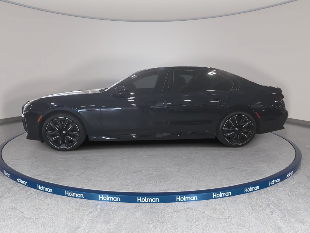 Certified 2023 BMW i7 xDrive60 AWD/4WD image 8