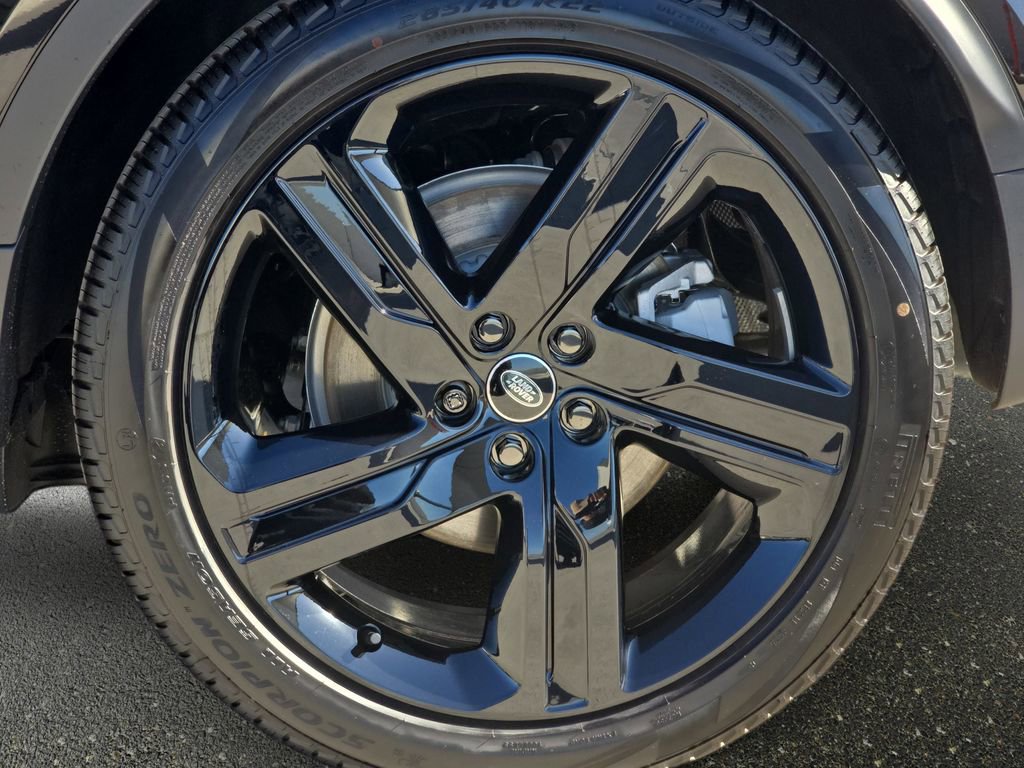 New 2026 Land Rover Discovery S AWD/4WD image 36