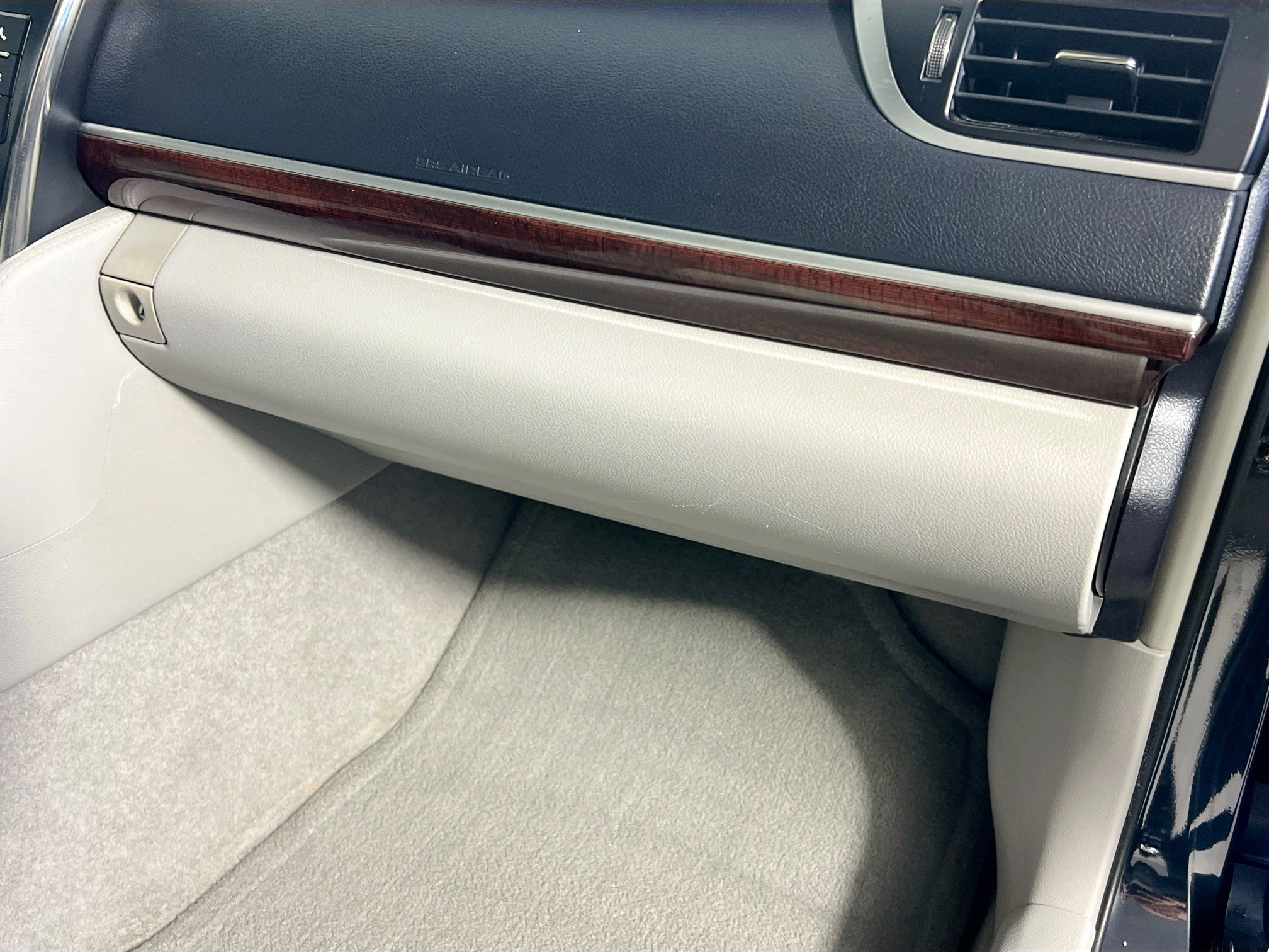 Used 2014 Toyota Camry XLE w/ Leather Package image 35