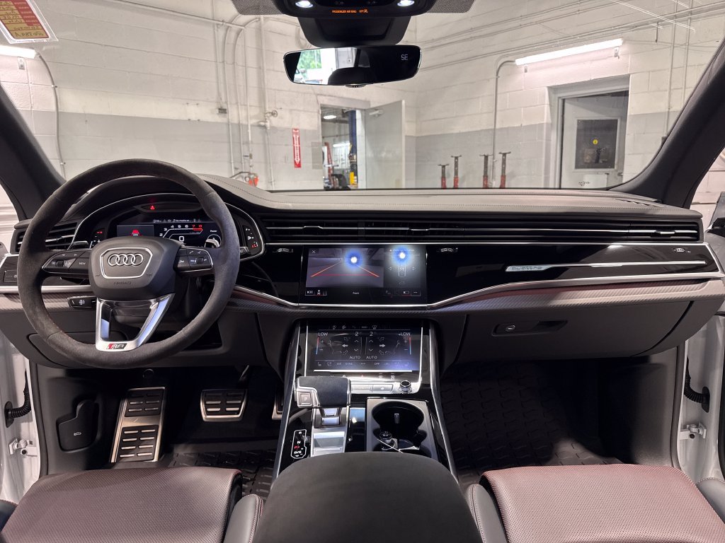 Used 2025 Audi RS Q8 performance AWD/4WD image 42