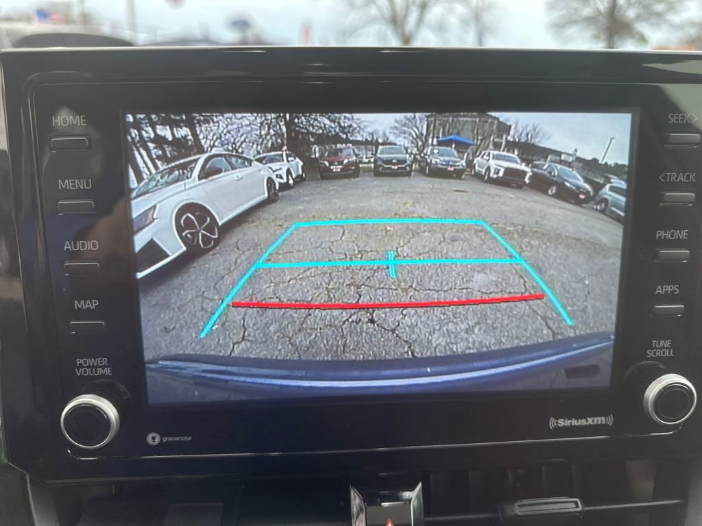 Used 2022 Toyota Corolla LE image 9