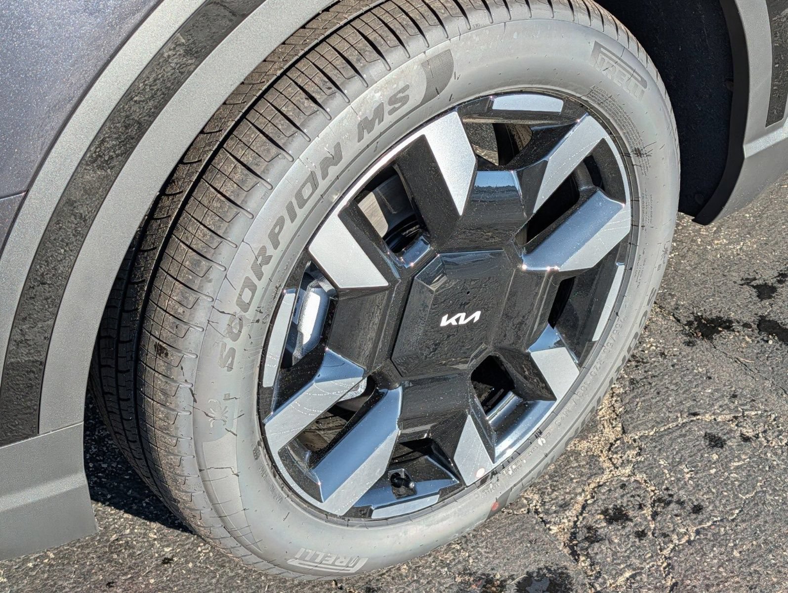 New 2027 Kia Telluride S FWD image 21