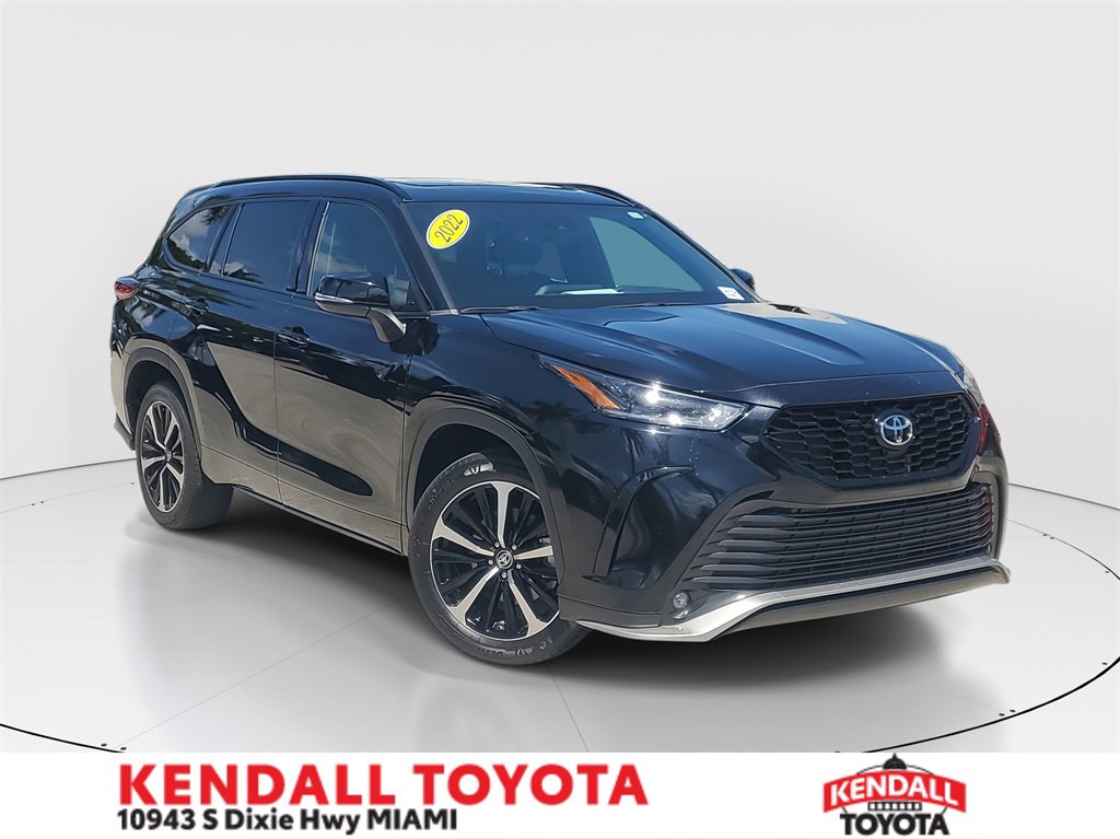 Used 2022 Toyota Highlander XSE