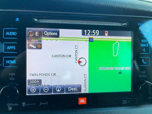 Used 2017 Toyota Sienna Limited Premium image 15