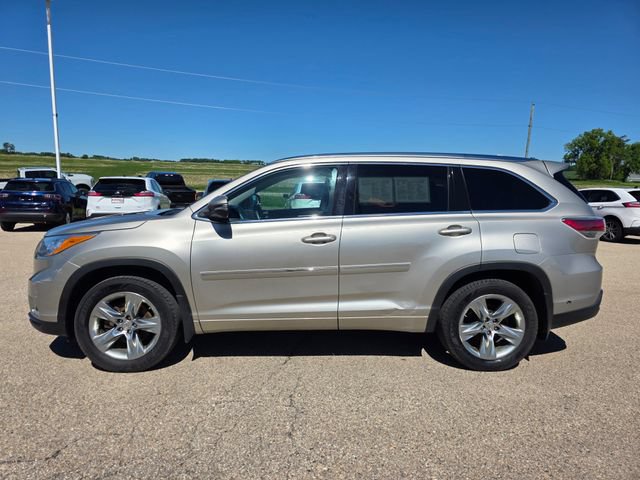 Used 2014 Toyota Highlander Limited Platinum AWD/4WD image 30