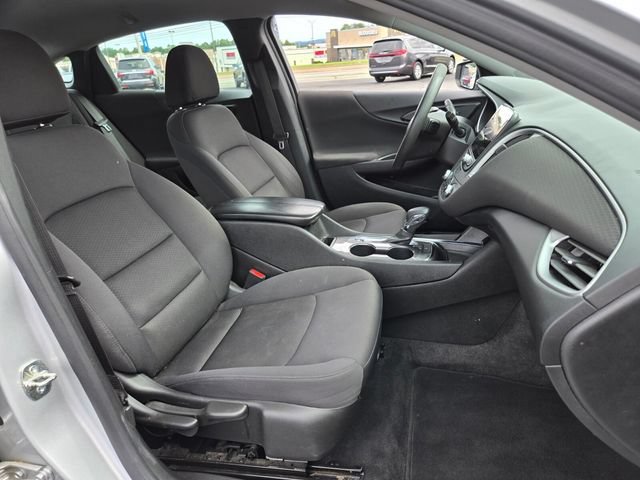 Used 2022 Chevrolet Malibu LT FWD image 20
