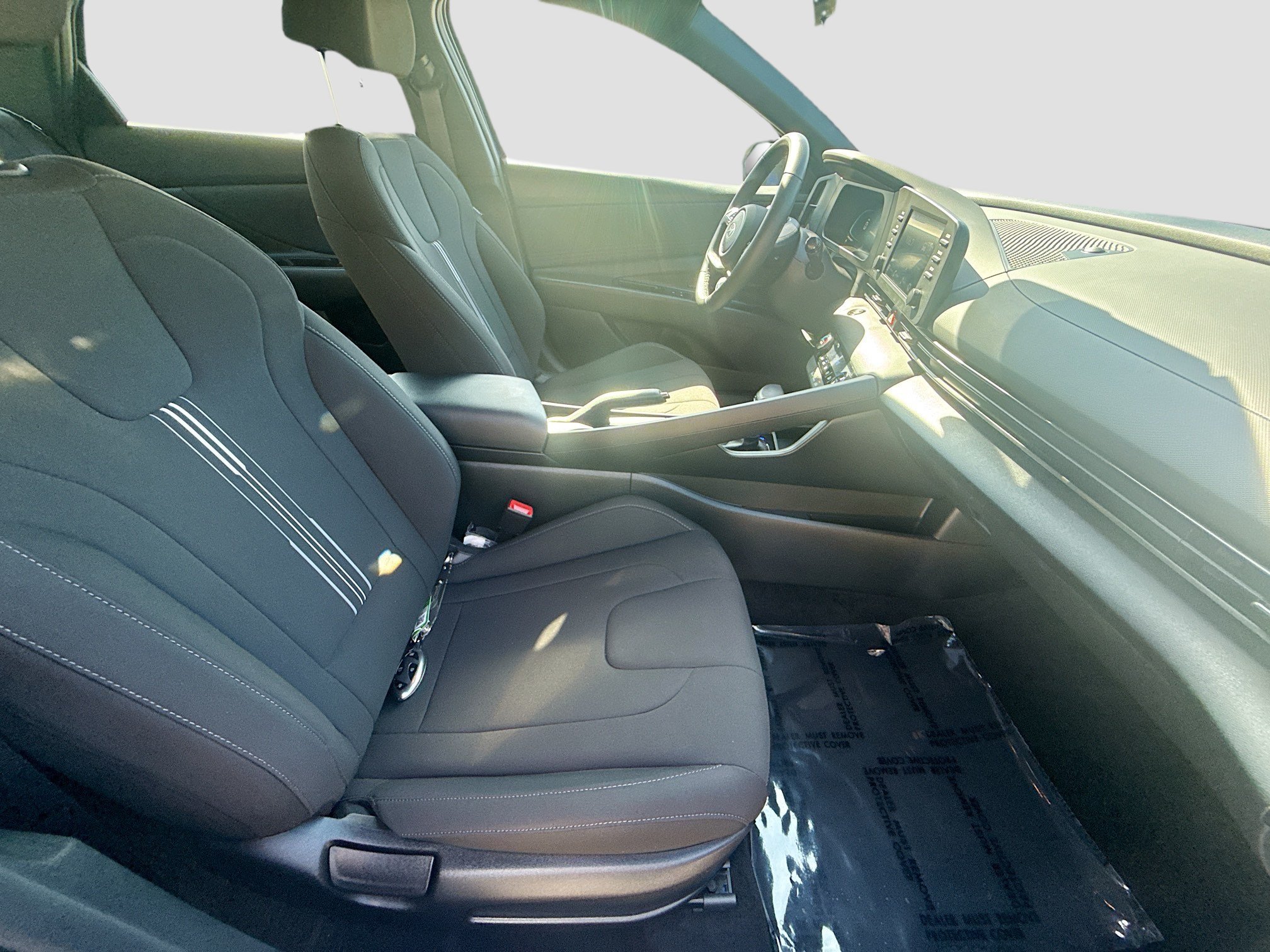 Certified 2025 Hyundai Elantra Sport FWD image 28