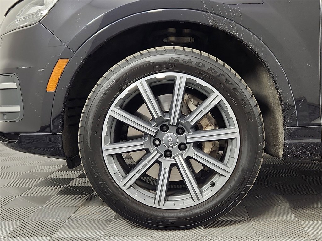 Used 2017 Audi Q7 3.0T Premium Plus image 15