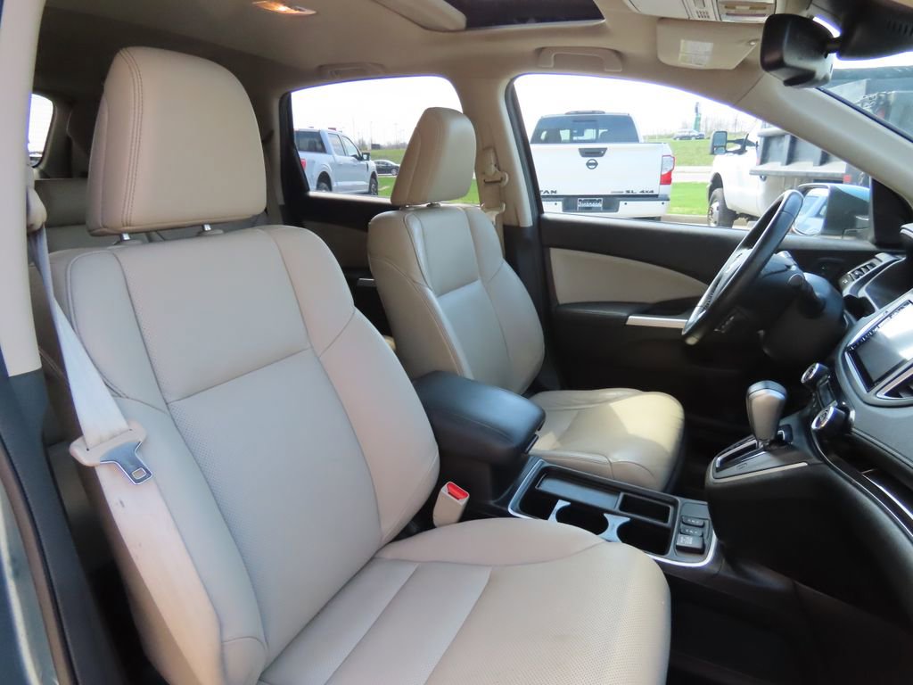 Used 2016 Honda CR-V Touring image 38