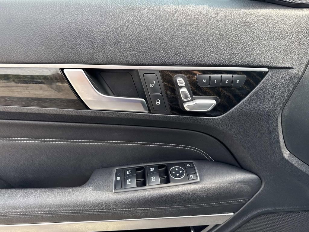 Used 2014 Mercedes-Benz E 350 Cabriolet image 21