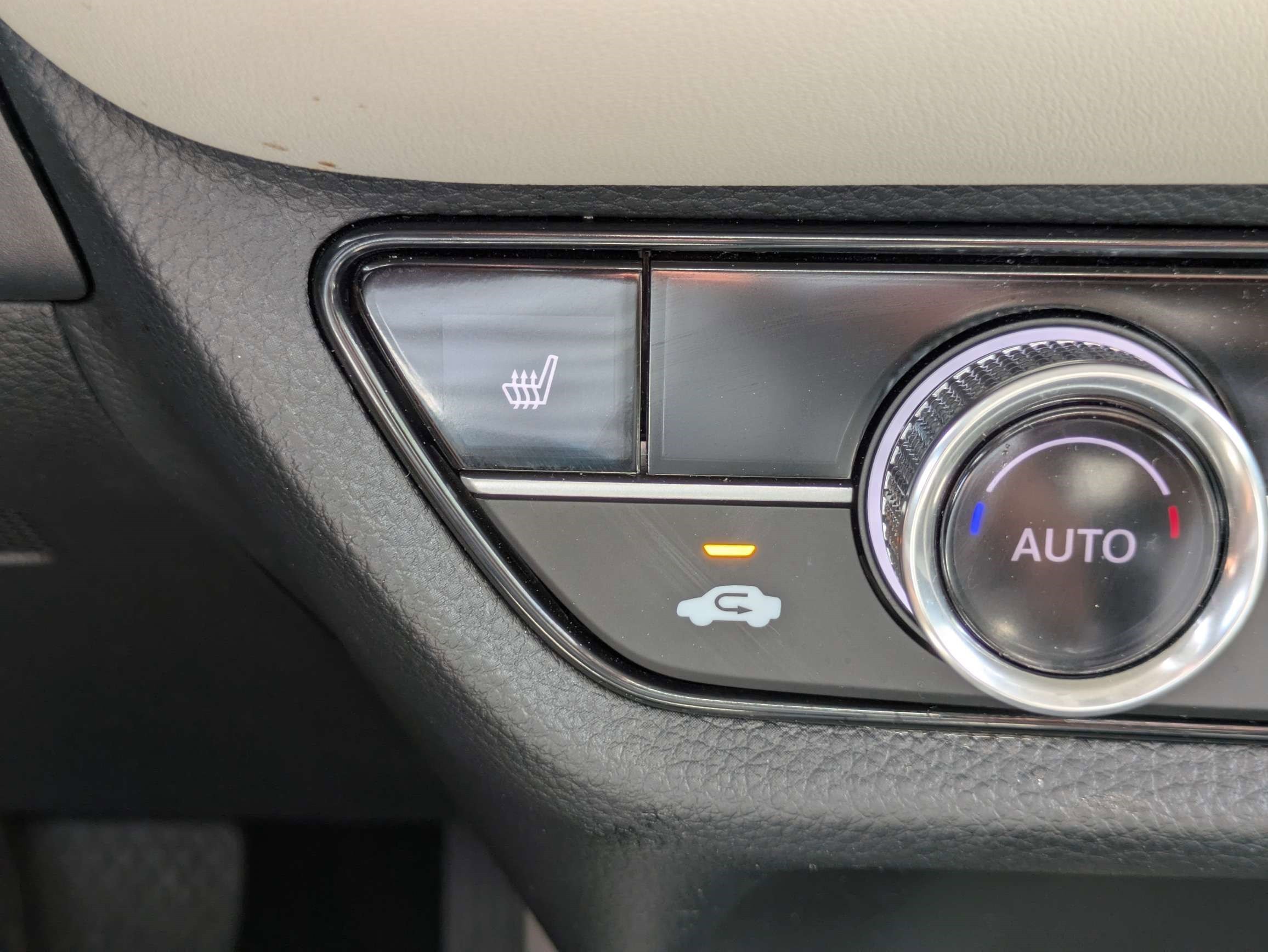 Certified 2024 Honda HR-V EX-L image 29