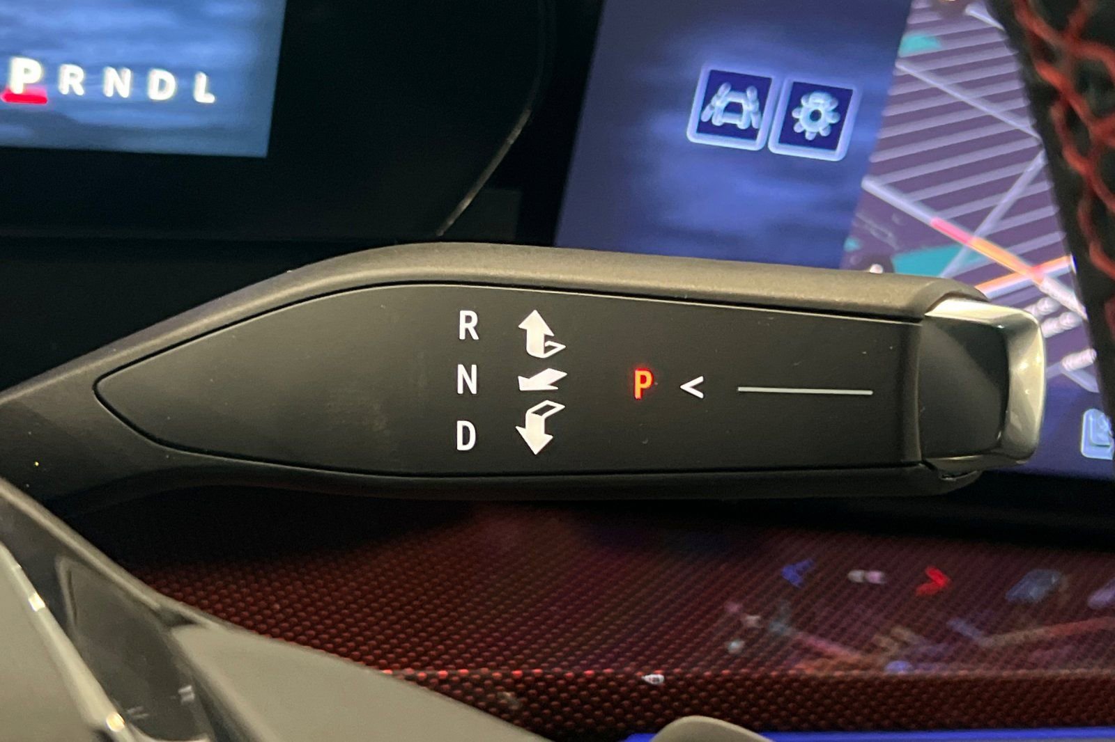 New 2026 Chevrolet Traverse RS image 21