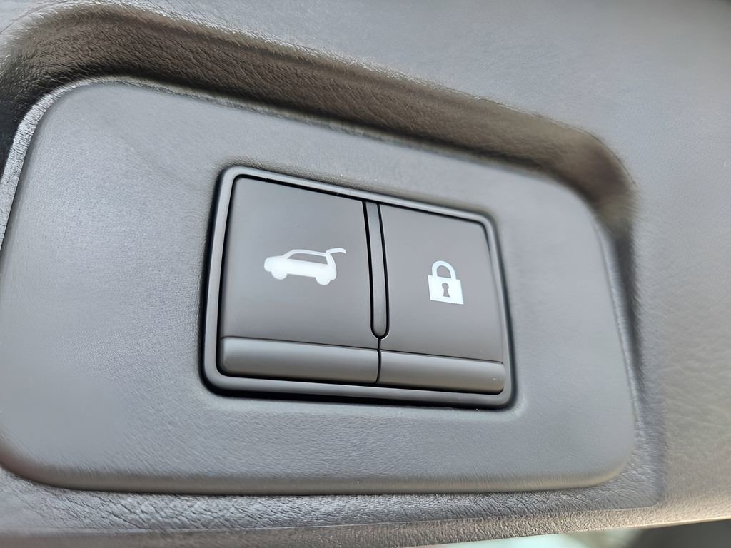 New 2026 Nissan Rogue SV w/ Cold Weather Package AWD/4WD image 8