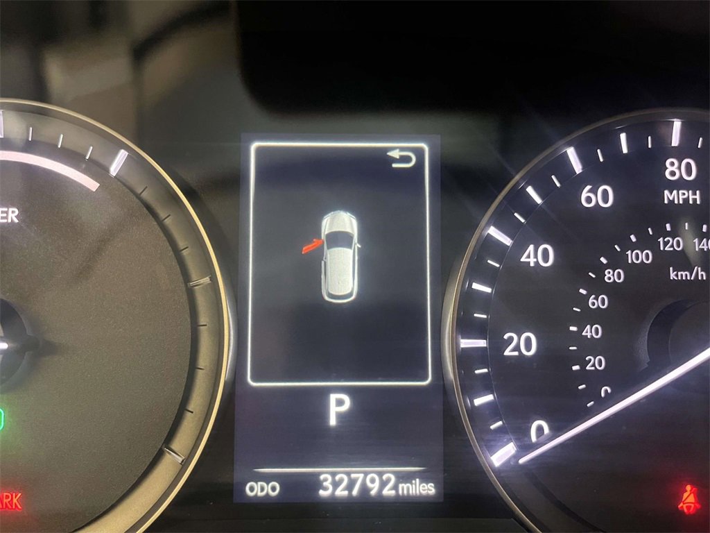 Used 2022 Lexus RX 450h AWD w/ Premium Package image 26