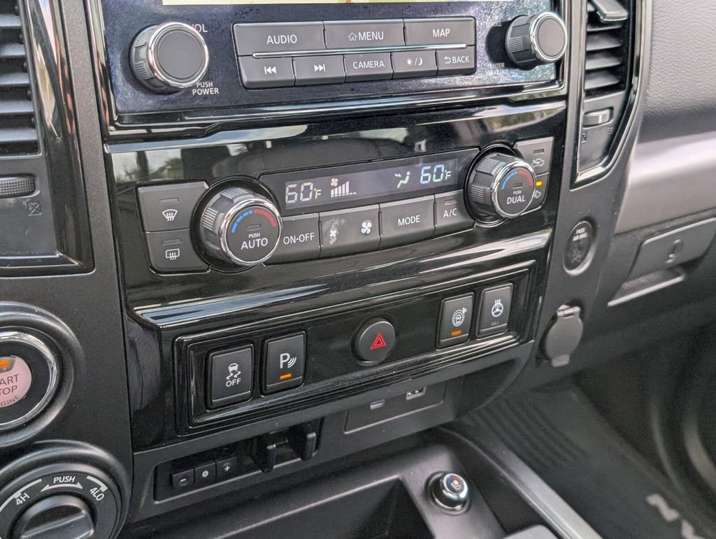 Used 2021 Nissan Titan PRO-4X w/ Pro-4x Convenience Package image 23