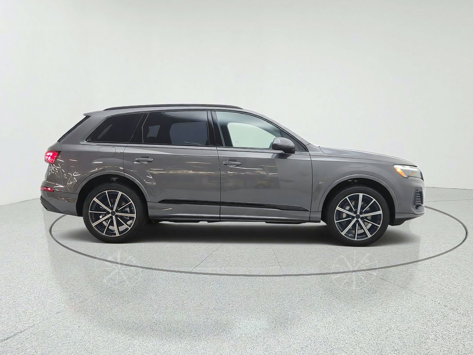 New 2026 Audi Q7 2.0T Premium Plus AWD/4WD image 4