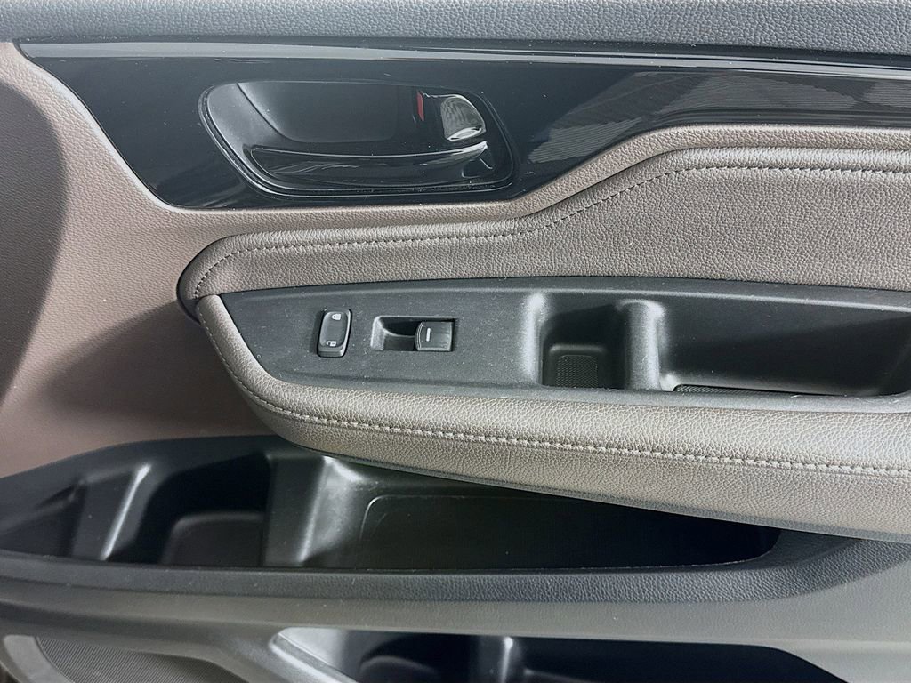 Certified 2021 Honda Odyssey Touring image 20
