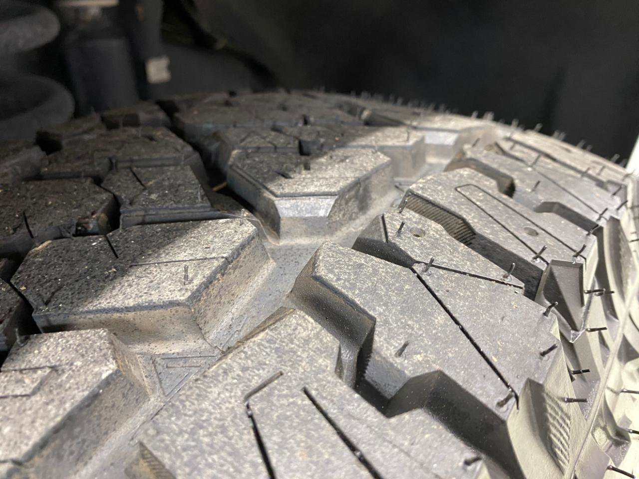 Used 2021 Ford F250 XLT w/ FX4 Off-Road Package image 7